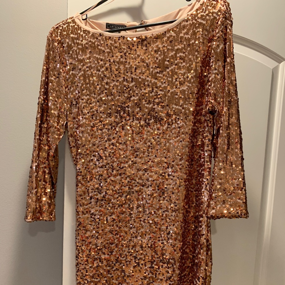 sparkly dress
